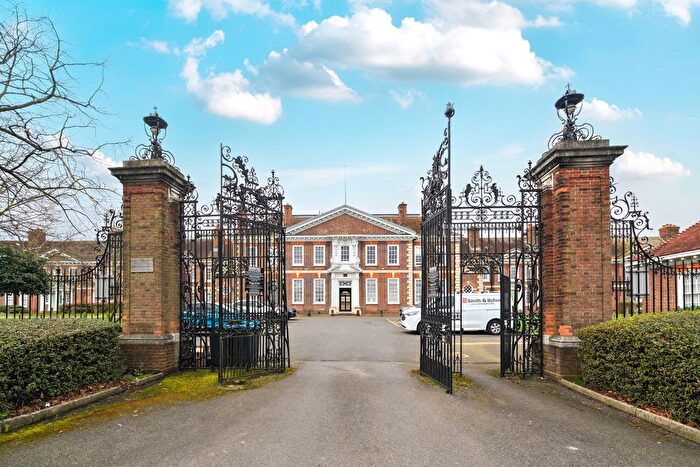 1 Bedroom Flat For Sale In Mottingham Road, London, SE9