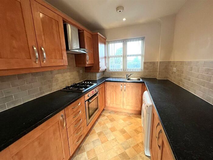 2 Bedroom Flat To Rent In Coventry Road, Exhall, CV7