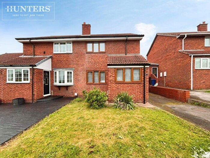 2 Bedroom Semi-Detached House For Sale In Meadowland Rise, Cudworth, Barnsley, S72