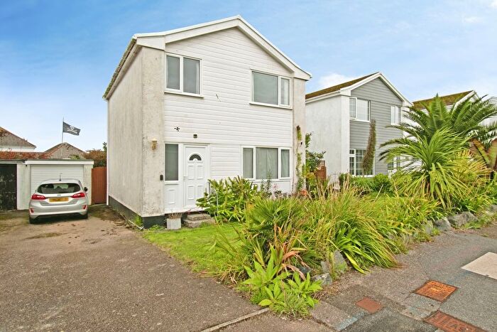 3 Bedroom Detached House For Sale In Trembel Road, Helston, Cornwall, TR12