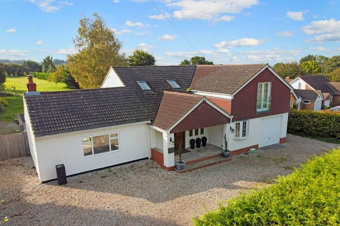 5 Bedroom Detached House For Sale In Paice Lane, Medstead, Alton, GU34