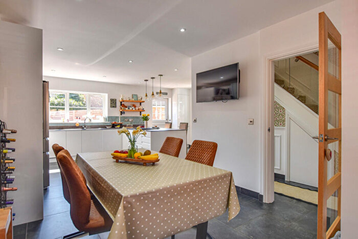 5 Bedroom Detached House For Sale In Gilders Road, Little Canfield, CM6