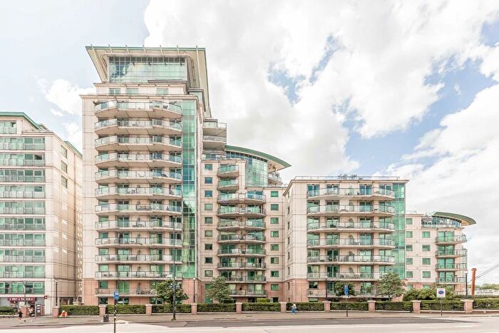 2 Bedroom Flat To Rent In St. George Wharf, Vauxhall, SW8