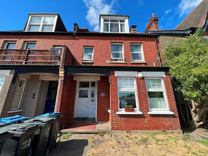 2 Bedroom Flat To Rent In Duppas Hill Road, Croydon, CR0