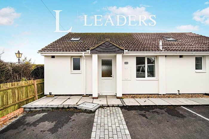 1 Bedroom Bungalow To Rent In Crescent Drive North, BN2