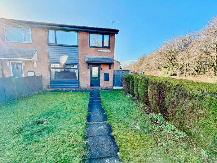3 Bedroom End Of Terrace House For Sale In Essington Walk, Manchester, M34