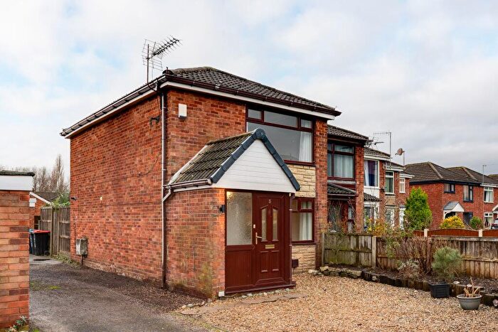 2 Bedroom House To Rent In Hallfield Drive, Elton, CH2