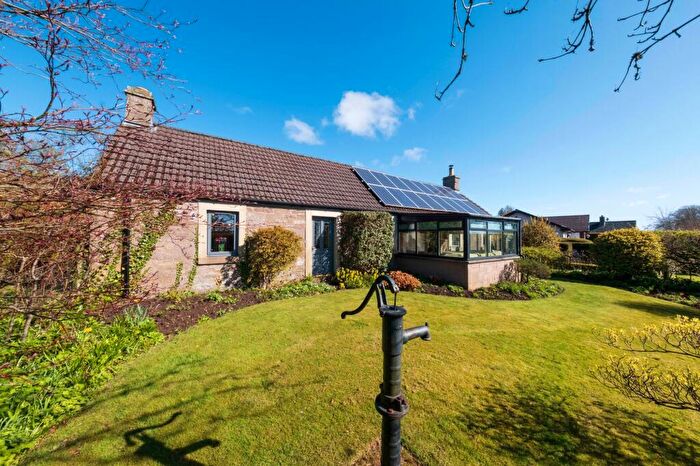 3 Bedroom Cottage For Sale In Park Road, Letham, DD8