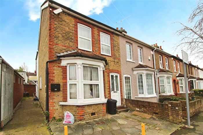 1 Bedroom Maisonette To Rent In Douglas Road, Hornchurch, RM11