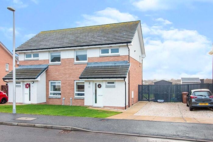 2 Bedroom Semi-Detached House To Rent In Fenwick Place, Dundee, DD4