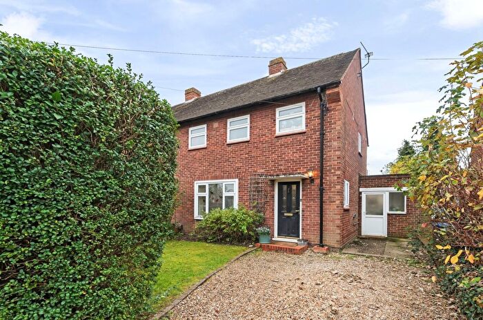 3 Bedroom Semi-Detached House To Rent In Coveham Crescent, Cobham, Surrey, KT11