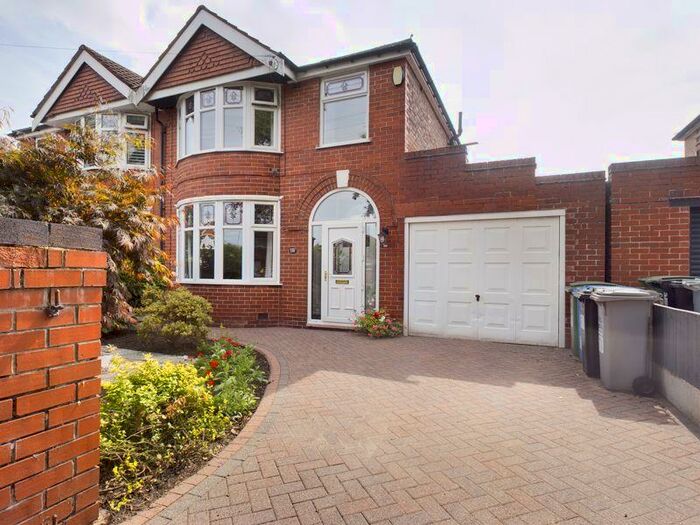3 Bedroom Semi-Detached House To Rent In Canterbury Road, Davyhulme, Trafford, M41
