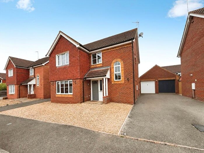 3 Bedroom Detached House For Sale In Greenwich Avenue, Holbeach, Spalding, PE12