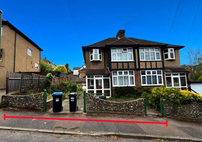 3 Bedroom Semi Detached House For Sale In Commonwealth Road, Caterham, Surrey, CR3