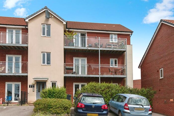 2 Bedroom Flat For Sale In Elsie Place, Exeter, EX1