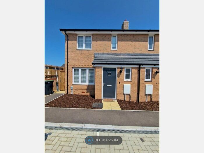 3 Bedroom Semi-Detached House To Rent In Hectare Lane, Gravesend, DA11