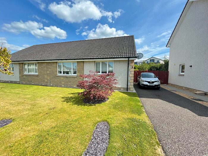 3 Bedroom Semi-Detached Bungalow For Sale In Greenwood Gardens, Inverness, IV2