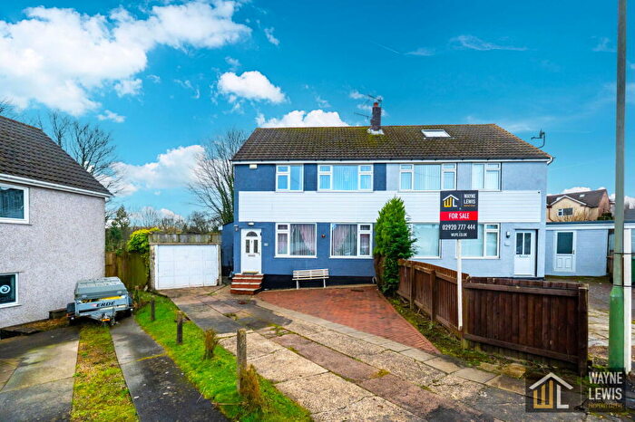 3 Bedroom Semi-Detached House For Sale In Heol Barri, Caerphilly, CF83