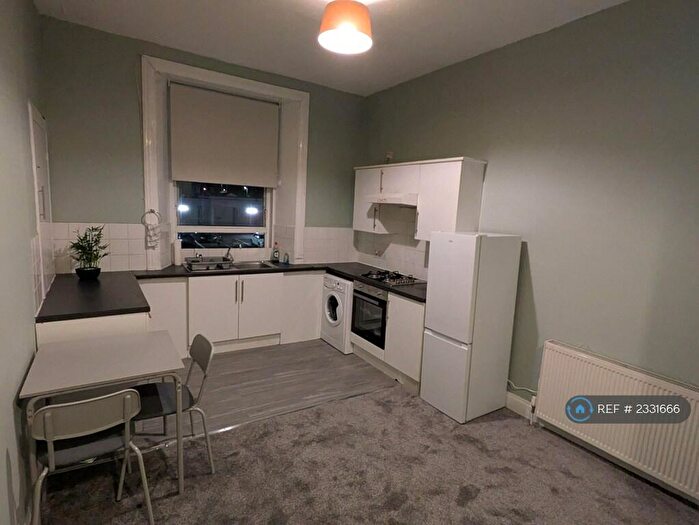 1 Bedroom Flat To Rent In Kingarth Street, Glasgow, G42