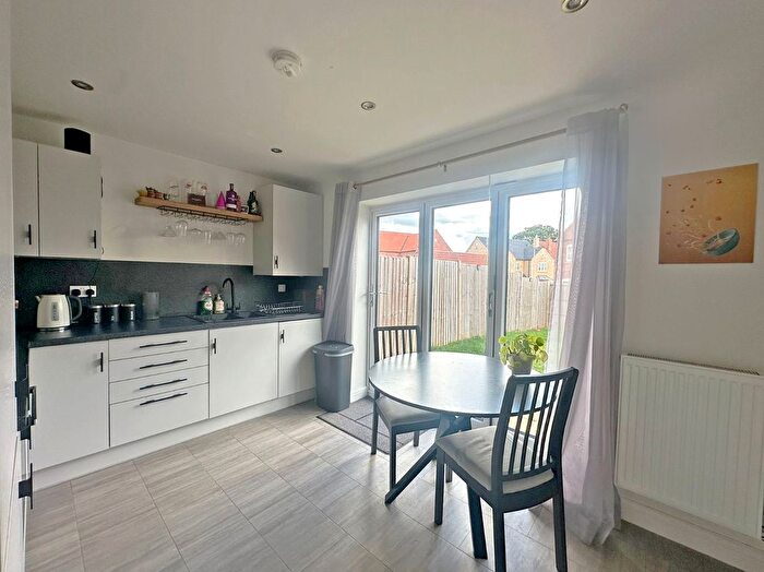 2 Bedroom End Terrace House To Rent In Chambers Avenue, Hessle, East Riding Of Yorkshi, HU13