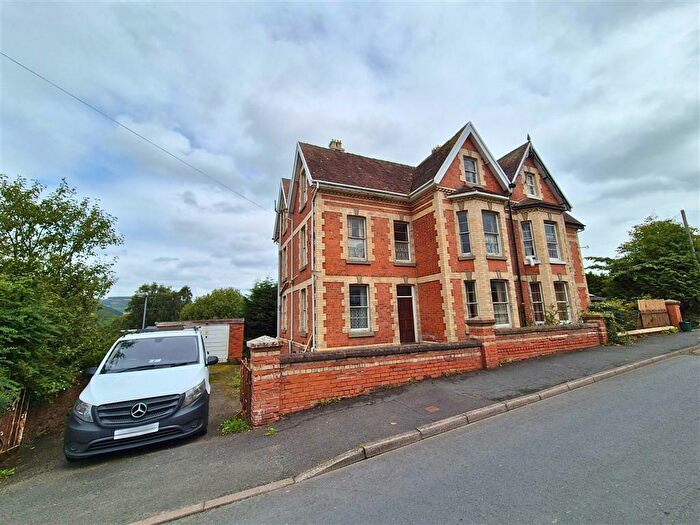 6 Bedroom Semi-Detached House For Sale In Presteigne Road, Knighton, Powys, LD7