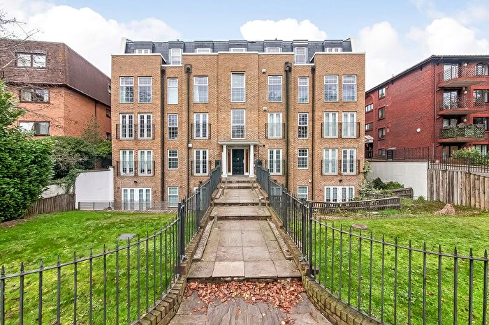 2 Bedroom Flat For Sale In Phoenix Apartments, Widmore Road, Bromley, BR1