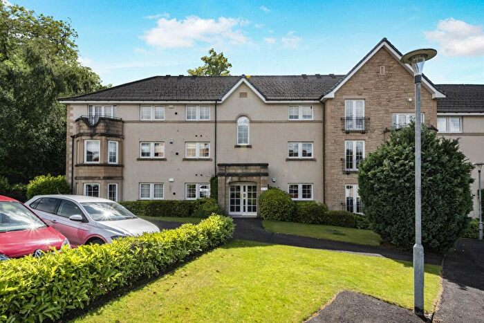 3 Bedroom Flat For Sale In Stonelaw Drive, Rutherglen, Glasgow, G73
