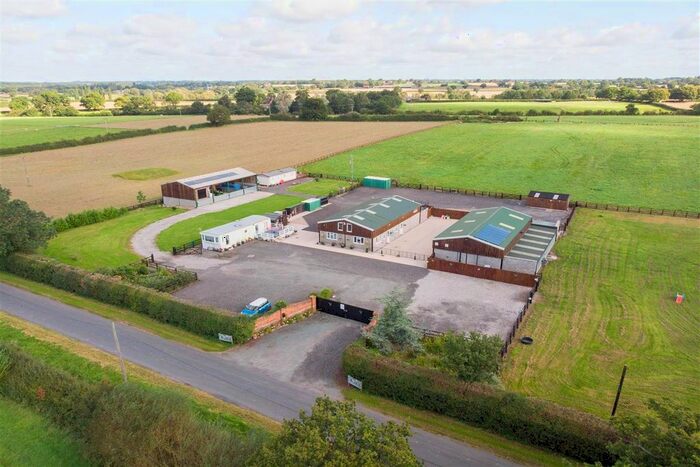 3 Bedroom Barn Conversion For Sale In Bent Lane, Crowton, Northwich, CW8