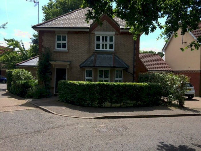4 Bedroom Detached House To Rent In Handleys Chase, Basildon, Essex, SS15