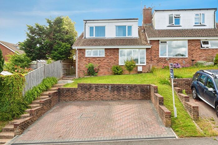 3 Bedroom Bungalow For Sale In Beechwood Close, Burwash, Etchingham, East Sussex, TN19
