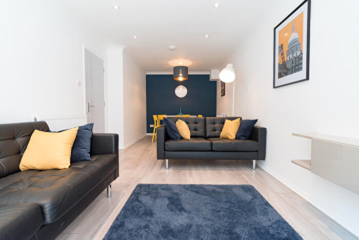 7 Bedroom Detached House To Rent In Burgess Road, Southampton, SO16