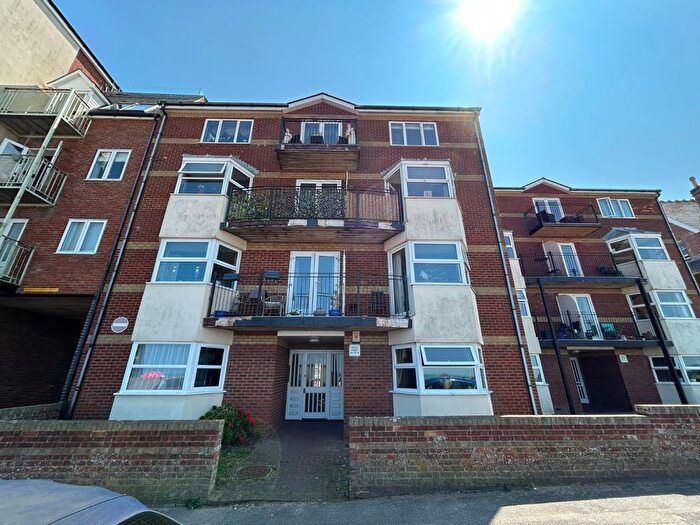 1 Bedroom Flat To Rent In Beach Court, St Mildred's Gardens, Westgate-On-Sea, Kent, CT8
