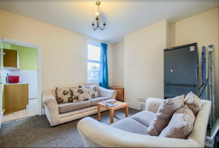 4 Bedroom Terraced House To Rent In Tiverton Road, Selly Oak, Birmingham, B29