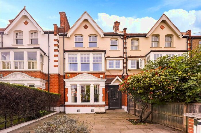 5 Bedroom Terraced House To Rent In Heathfield Road, London, SW18