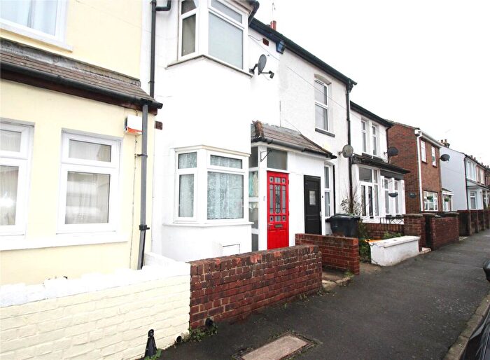 2 Bedroom Terraced House To Rent In Napier Road, Northfleet, Gravesend, Kent, DA11