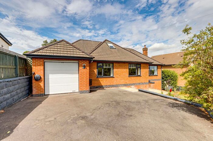 3 Bedroom Bungalow For Sale In Freda Avenue, Gedling, NG4