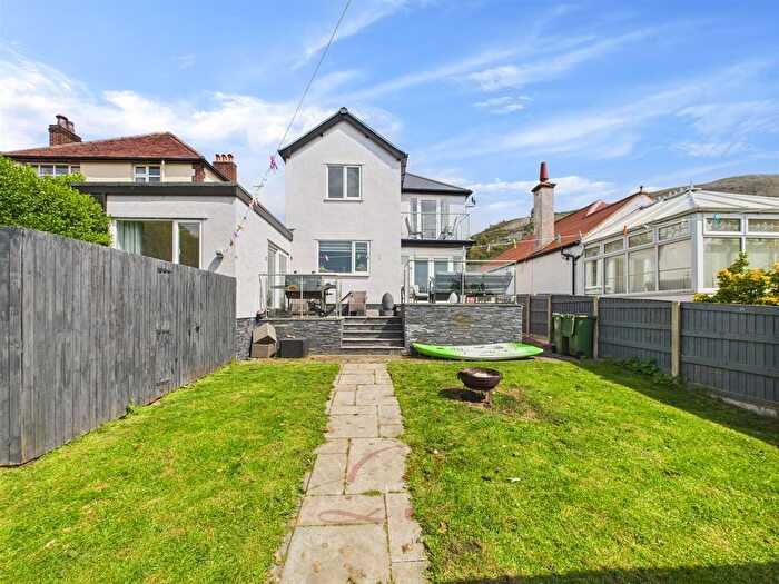 5 Bedroom Detached House For Sale In Cwm Road, Dyserth, Rhyl, LL18
