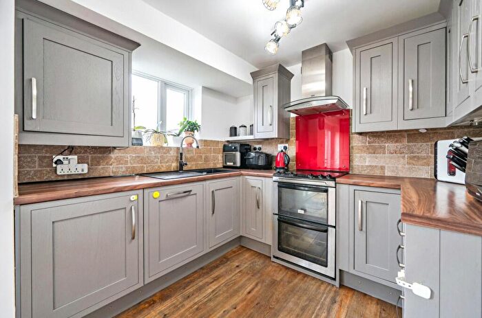 3 Bedroom Terraced House For Sale In Ludlow Road, Kidderminster, Worcestershire, DY10