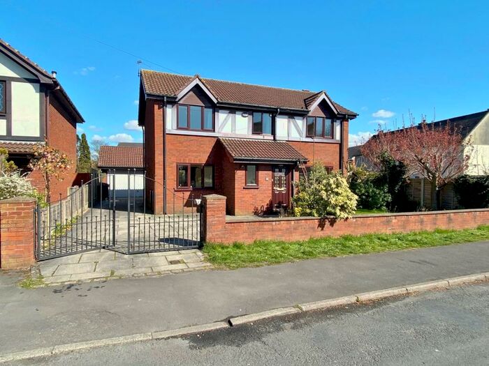 4 Bedroom Detached House To Rent In Sheep Hill Lane, New Longton, Preston, PR4