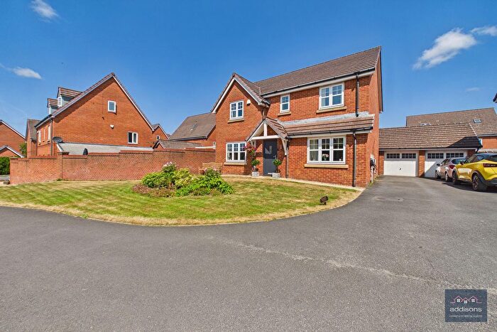 4 Bedroom Detached House For Sale In Hartley Way, Billinge, Wigan, WN5
