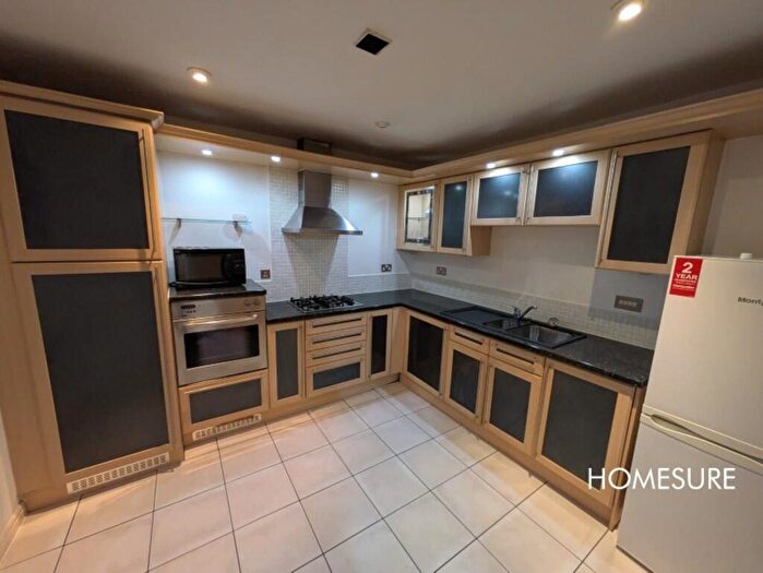 2 Bedroom Apartment To Rent In Quebec Quay, Liverpool, L3