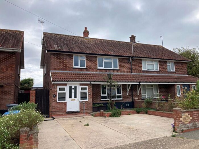 3 Bedroom Semi Detached House For Sale In Waveney Road, Felixstowe, Suffolk, IP11