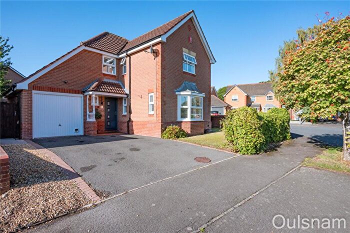 4 Bedroom Detached House For Sale In Harbours Close, Bromsgrove, Worcestershire, B61