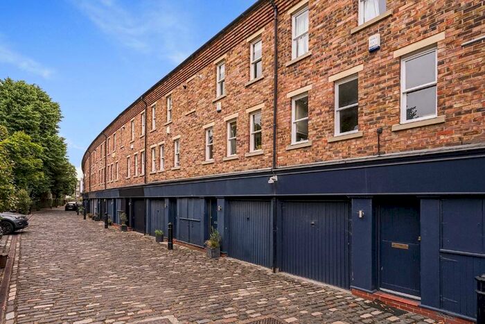 3 Bedroom Terraced House To Rent In St. Pauls Mews, London, NW1