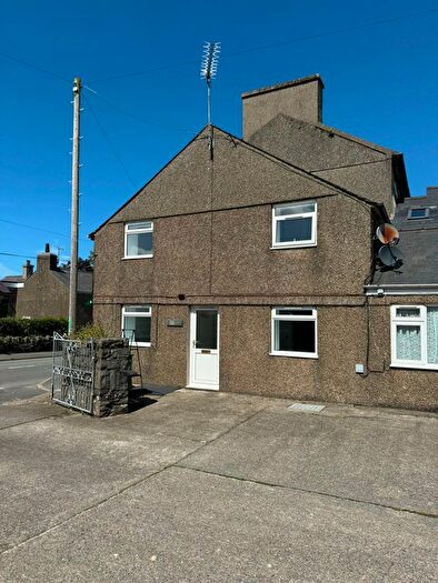 2 Bedroom Terraced House To Rent In Lliwedd, Y Ffor, Pwllheli, LL53