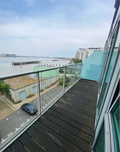 2 Bedroom Flat To Rent In Argyll Road, Woolwich, SE18