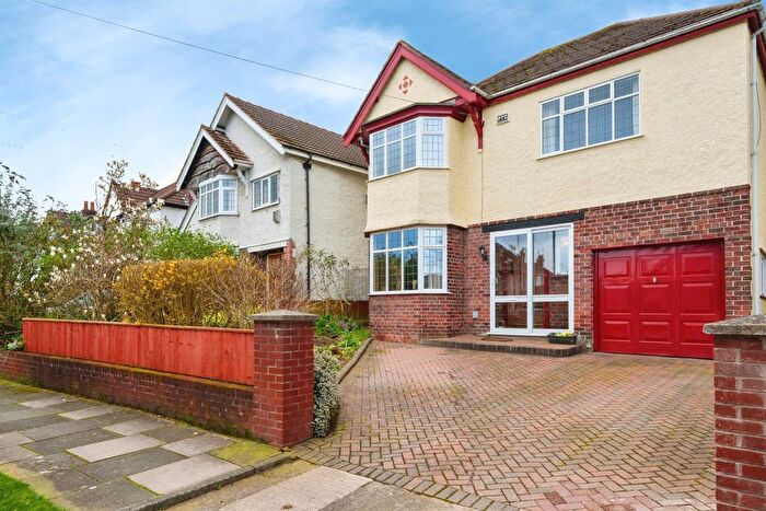 4 Bedroom Detached House For Sale In Hilary Drive, Wirral, CH49