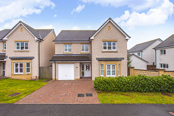 4 Bedroom Detached House For Sale In Blackhill Brae, Cowdenbeath, KY4