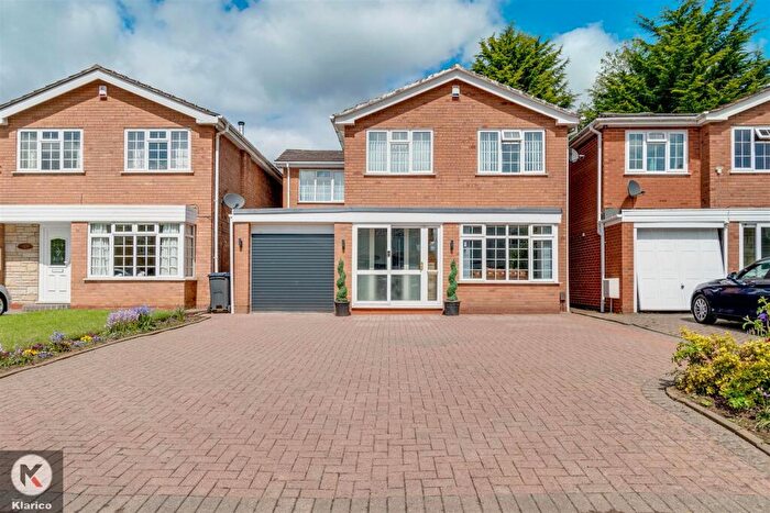 4 Bedroom Detached House To Rent In Pipers Green, Birmingham, B28