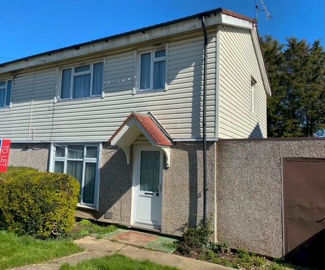 3 Bedroom Property To Rent In South Street, Canterbury, CT1